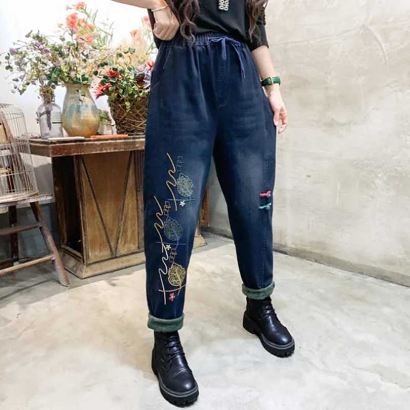 

Thiened Fce Winter Denim Jeans Women's High Waist Harlan Pants Loose Elastic Waist Slimming Long Pants Vintage Embroidery