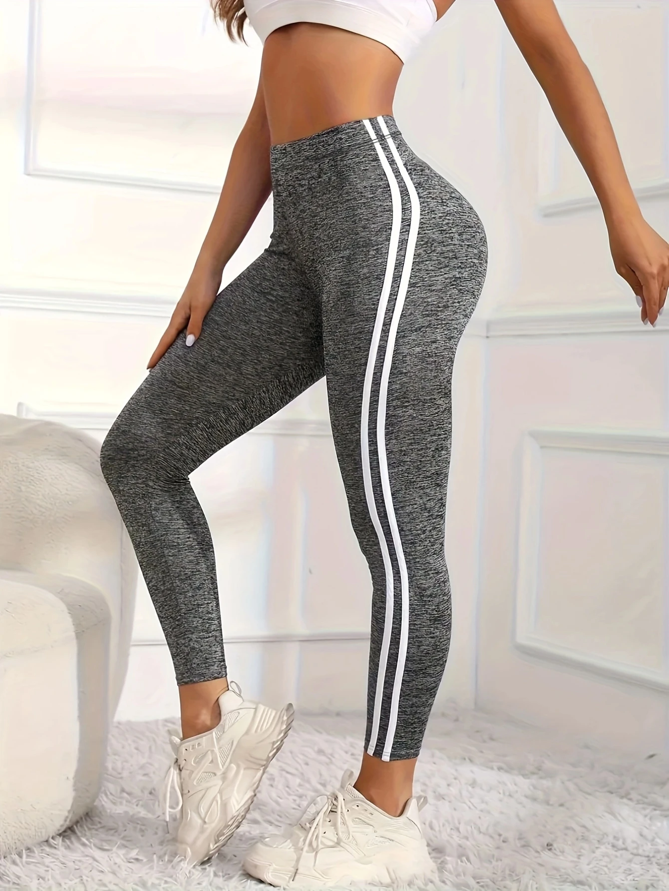 Daily&Casual Side Striped Running Tights Breathable Softness High Stretch Tummy Control Athletic Leggings