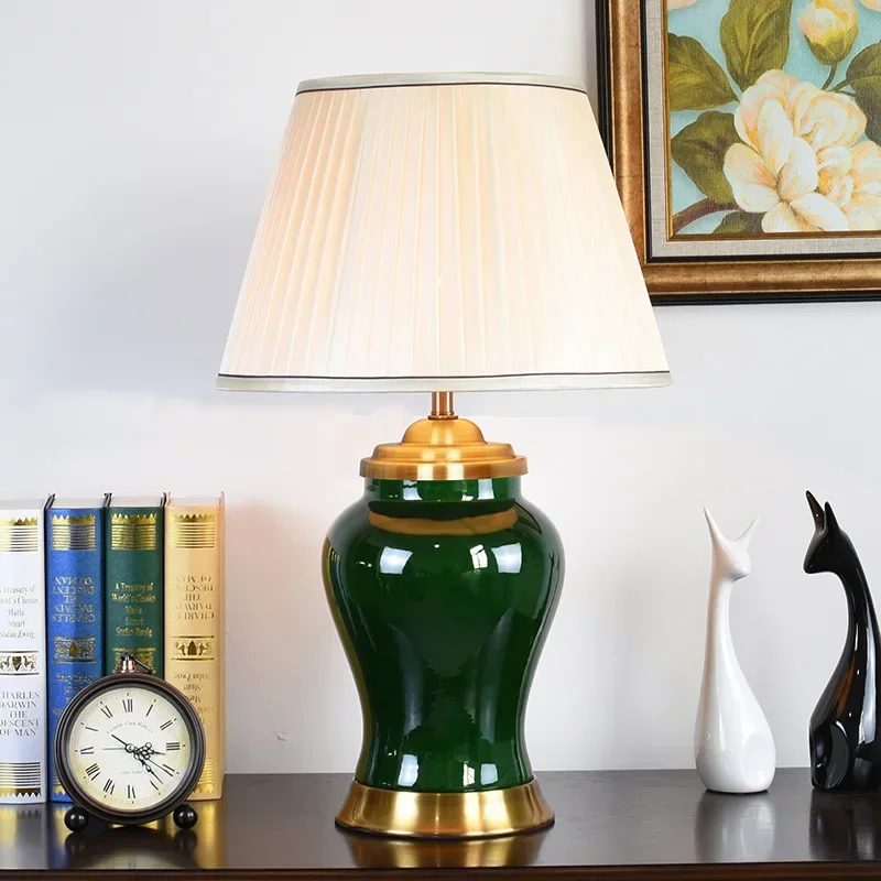 징더전 도자기 책상 램프 거실 침실 LED 책상 녹색 침실 책상 침대 옆 호텔 램프