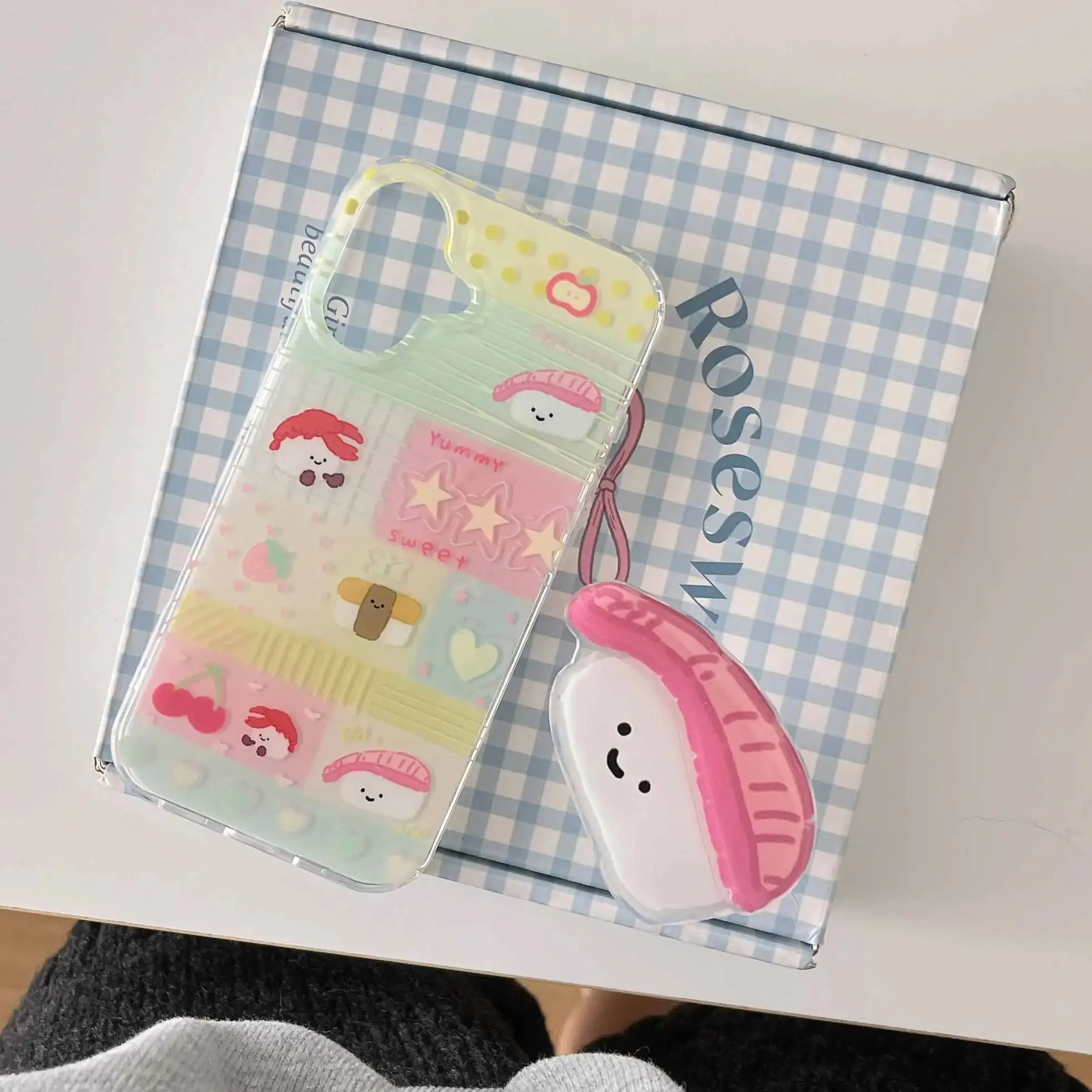 Cute cartoon sushi stand holder fundas for iphone 15pro 14promax 13pro 16 14 13 15 pro max 16promax montage ins phone case