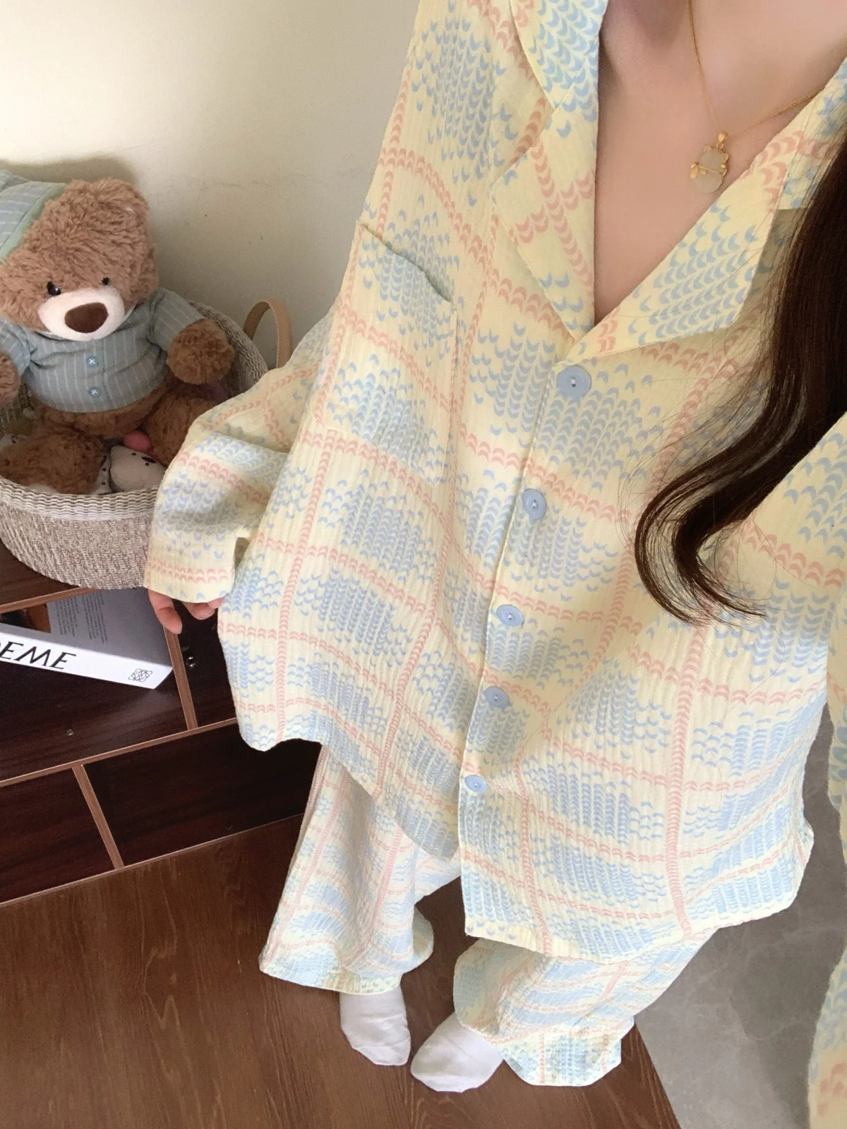 韓国スタイルのかわいいカラーブロックチェック柄コットンパジャマ長袖長ズボン二重層ホーム服春の新着