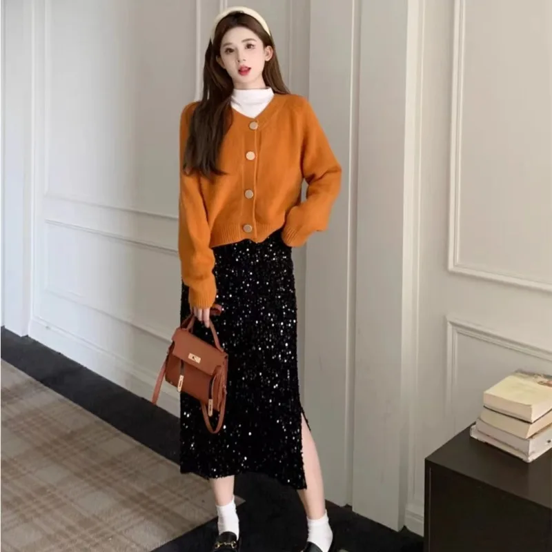 

Spring 2024 New Korean Fashion Leisure Sweater Women's Niche Knitted Outwear Cardigan Round Neck Short Coat Retro Loose Tops