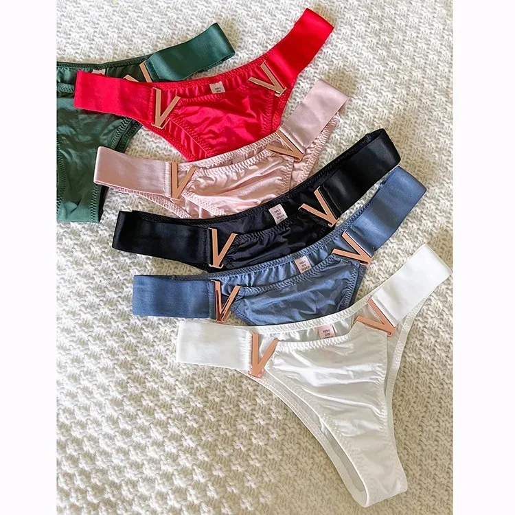 Mode Höschen Sexy V-Förmigen Metall Dekoration Unterwäsche Sport Hüfte Heben Niedrige Taille Hohe Gabel Halb Mantel Briefs Frauen