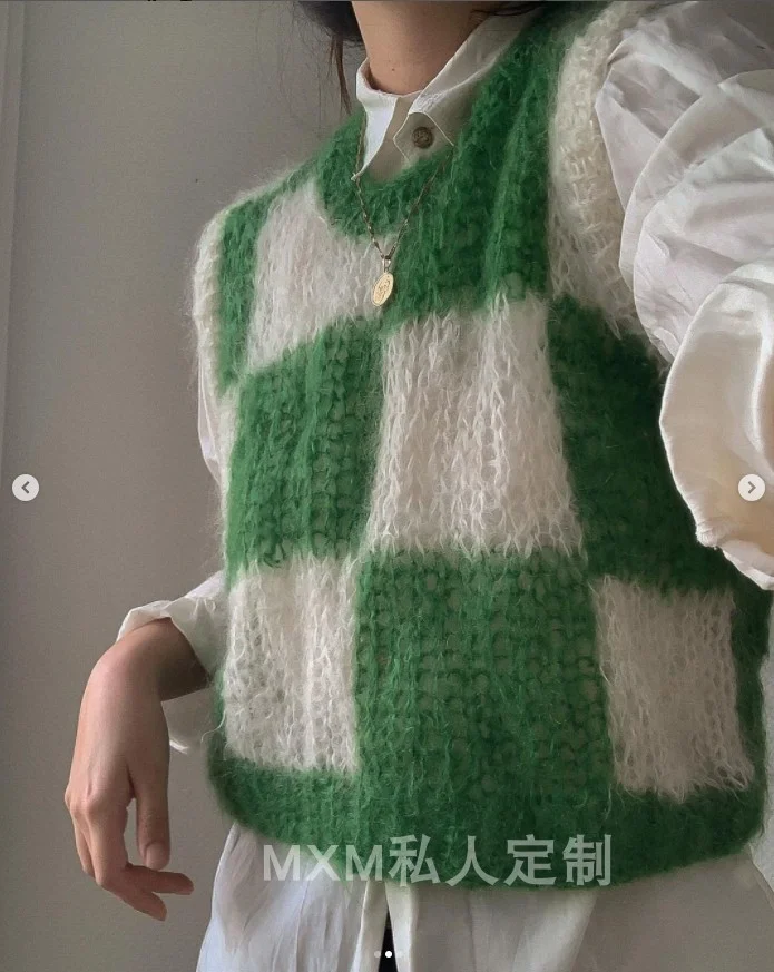 Women's Soft Waxy Plaid Splicing Mohair Waistcoat, Knitting Waistcoat, Sleeve Head, Green, Spring and Summer, New Fashion, 2024