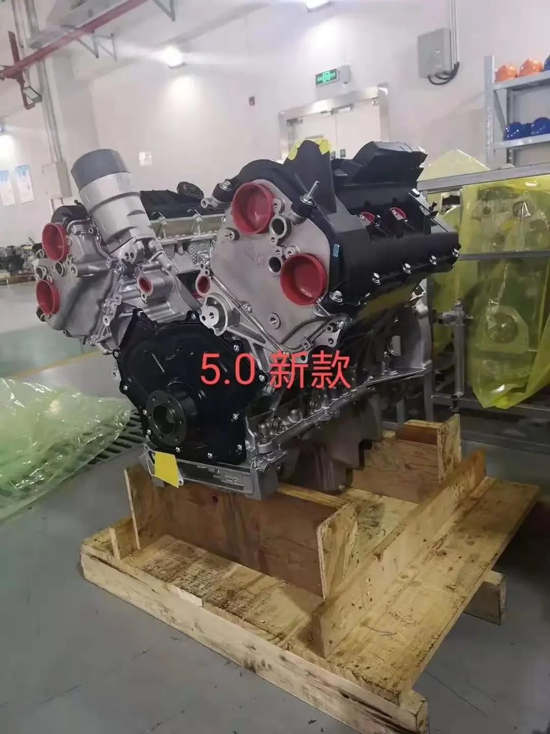 ランドローバー用新型5.0Tエンジン、メーカー製自動車ピストンエンジン組立