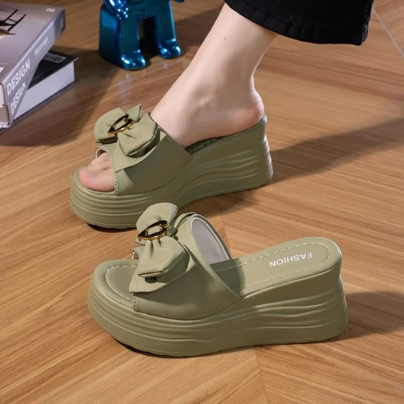 Women Fashion Thick Sole Home Platform Slippers Summer Clogs Elevated Thick-soled Slides Shoes Damen Non Slip Flip Flops Sandals