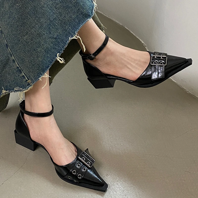 Calzado de punta estrecha con correa en el tobillo para mujer, zapatos de tacón medio, poco profundos, hebilla de moda, tacones de 4cm, 2024