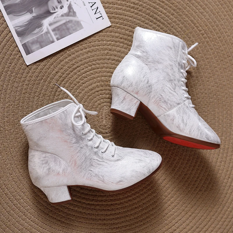 여성용 흰색 댄스 부츠, 성인용 야외 현대 및 라틴 댄스 신발, 편안한 밑창이 있는 레이스 업 미드 힐 댄스 부츠