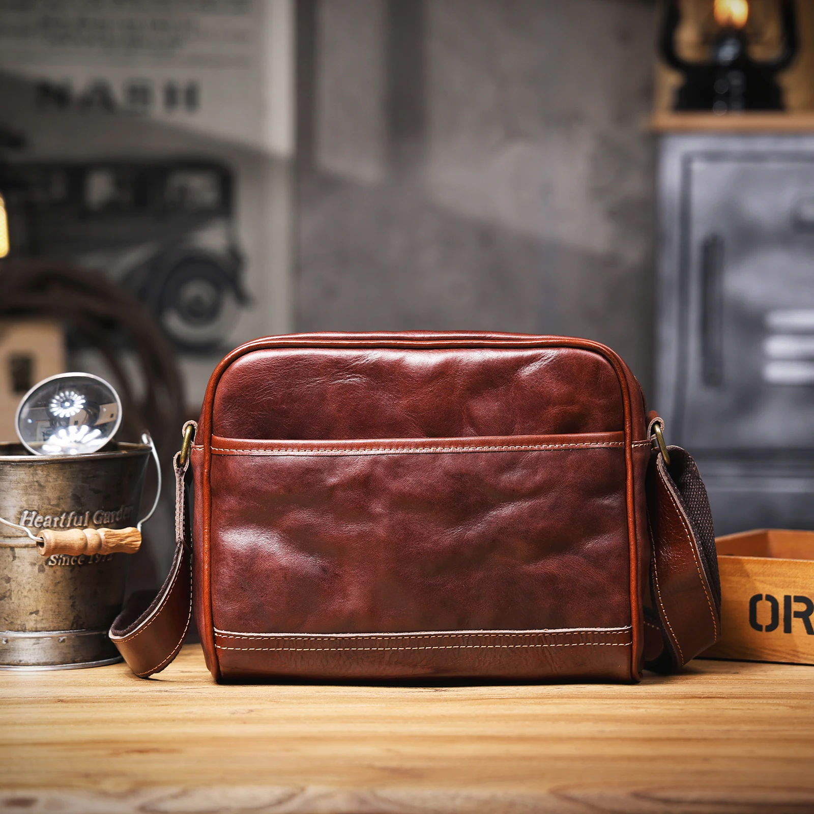 S.WORKER Vollnarbenleder-Umhängetasche für Herren Vintage Echtleder Herrenmode Schultertasche Messenger Bag – Detail 18