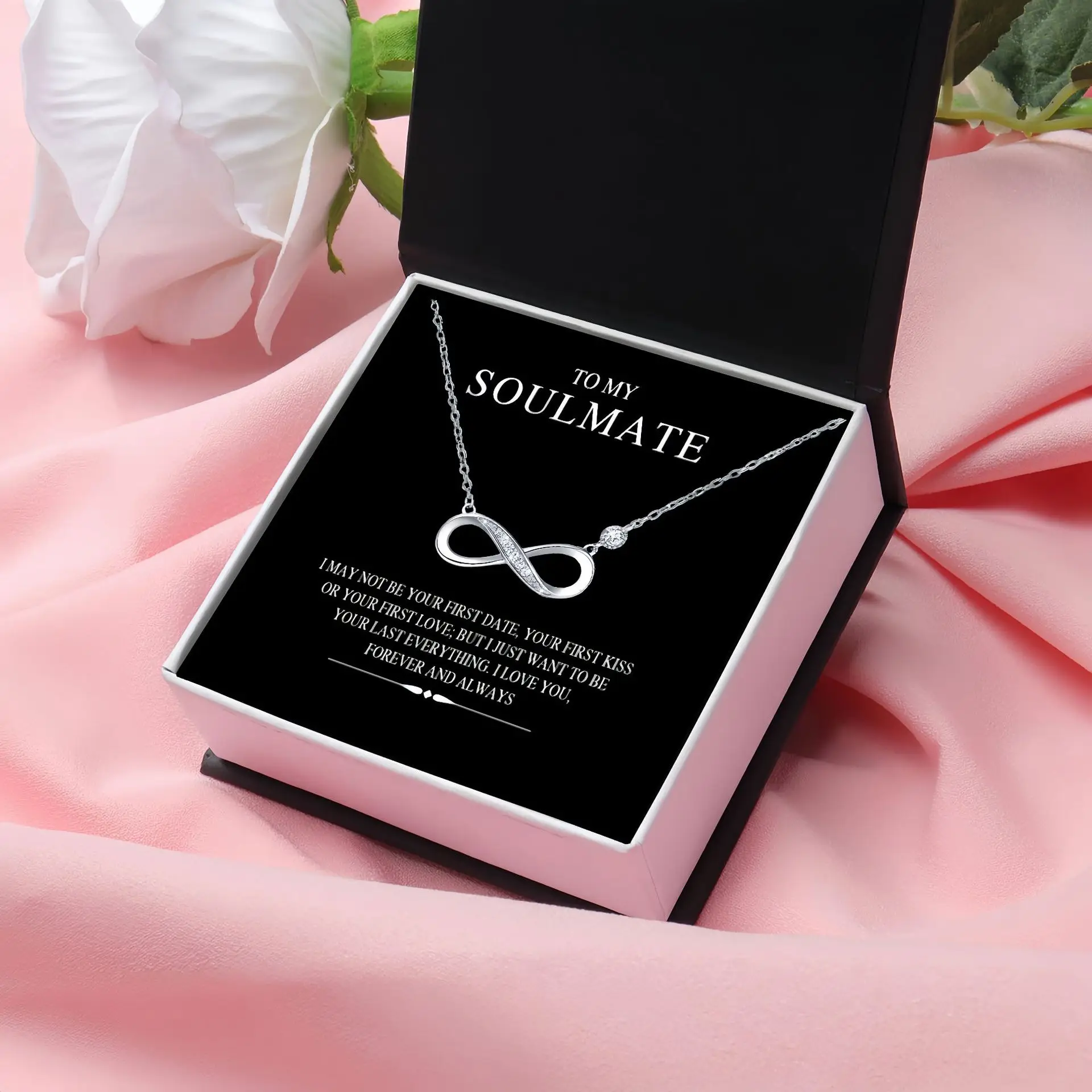 Collar con colgante de infinito para mujer, collar de corazón de amor infinito de 8 caracteres, joyería fina, regalos de cumpleaños de Navidad para niña