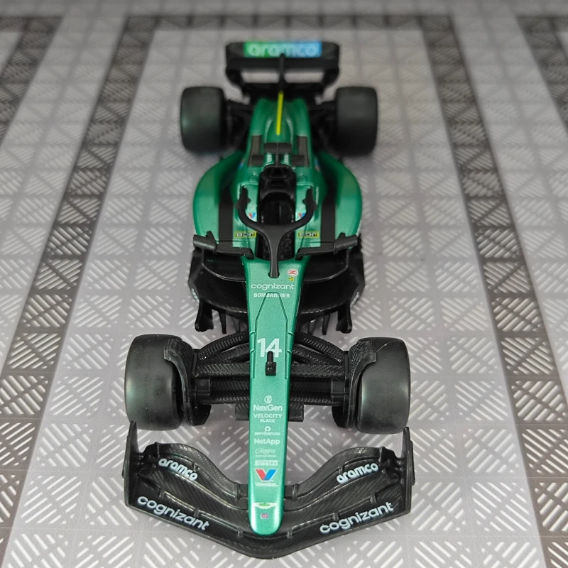 1:32 Simulation de course Aston Martin F1 #   Modèle de voiture en alliage 1:4, décoration statique, collection, cadeau, modèle de voiture de rallye