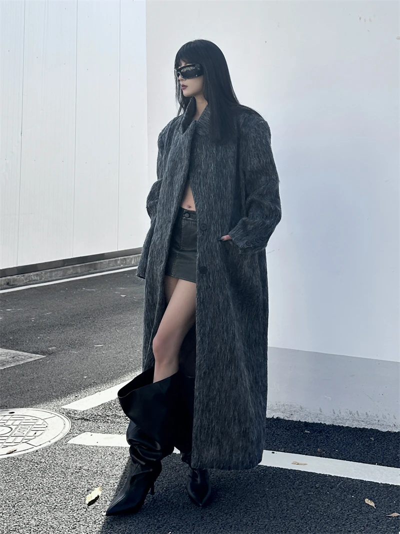 

MOONLET Premium Feeling Long Loose Women's Woolen Coat Cool And Elegant Winter Street Style Single Button Shoulder Sleeve