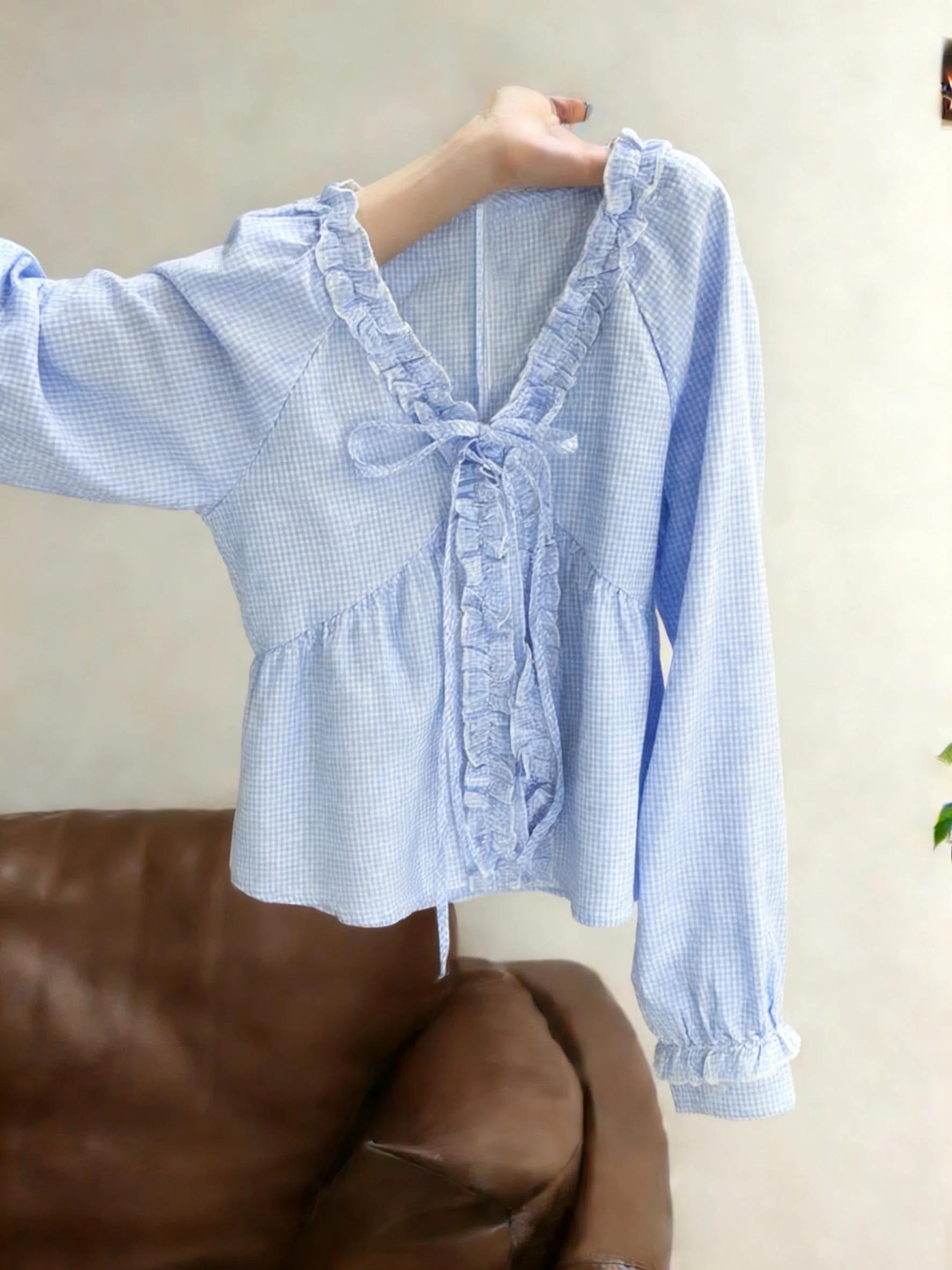 

Синяя клетчатая рубашка для женщин, весенне-осенняя, в корейском стиле, с V-образным вырезом, свободного кроя, с узлом, повседневная, свободная посадка