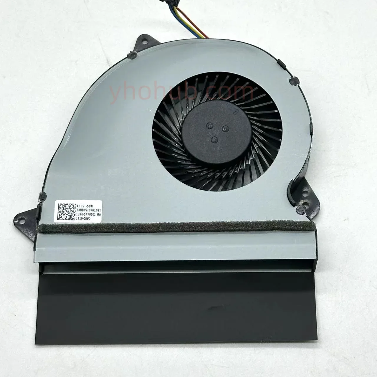SUNON MF75120V1-C251-S9A DC 5 V 2,25 W 4-Draht-Server-Lüfter