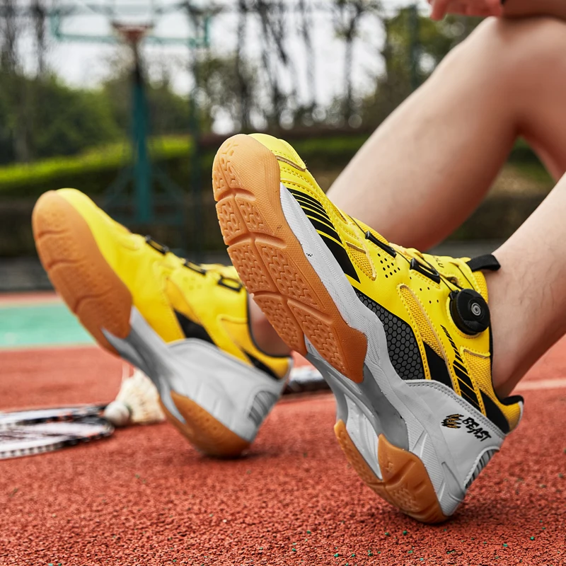 Chaussures de badminton pour hommes et femmes, baskets de volley-ball professionnelles, chaussures de tennis de table respirantes et légères, sports