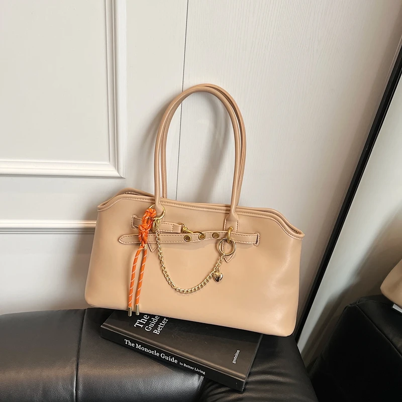 

Ladies Leather Crossbody Bag - Stylish Shoulder Handbag For Women Classic And Functional Luxury