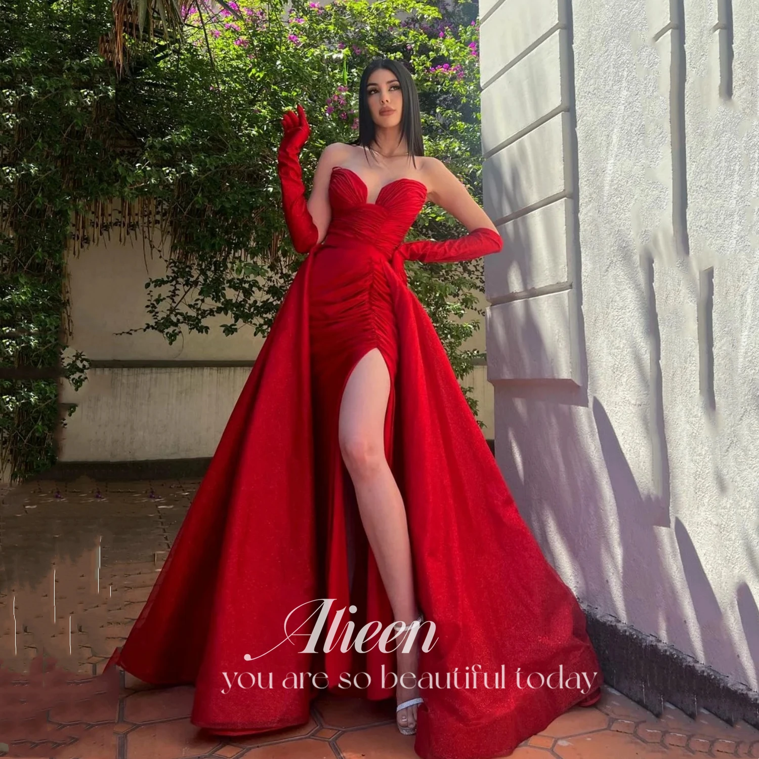 

Aileen Dubai Luxury Evening Dress Party Evening Elegant Luxury Celebrity Satin Ladies Dresses for Special Occasion Red Line a