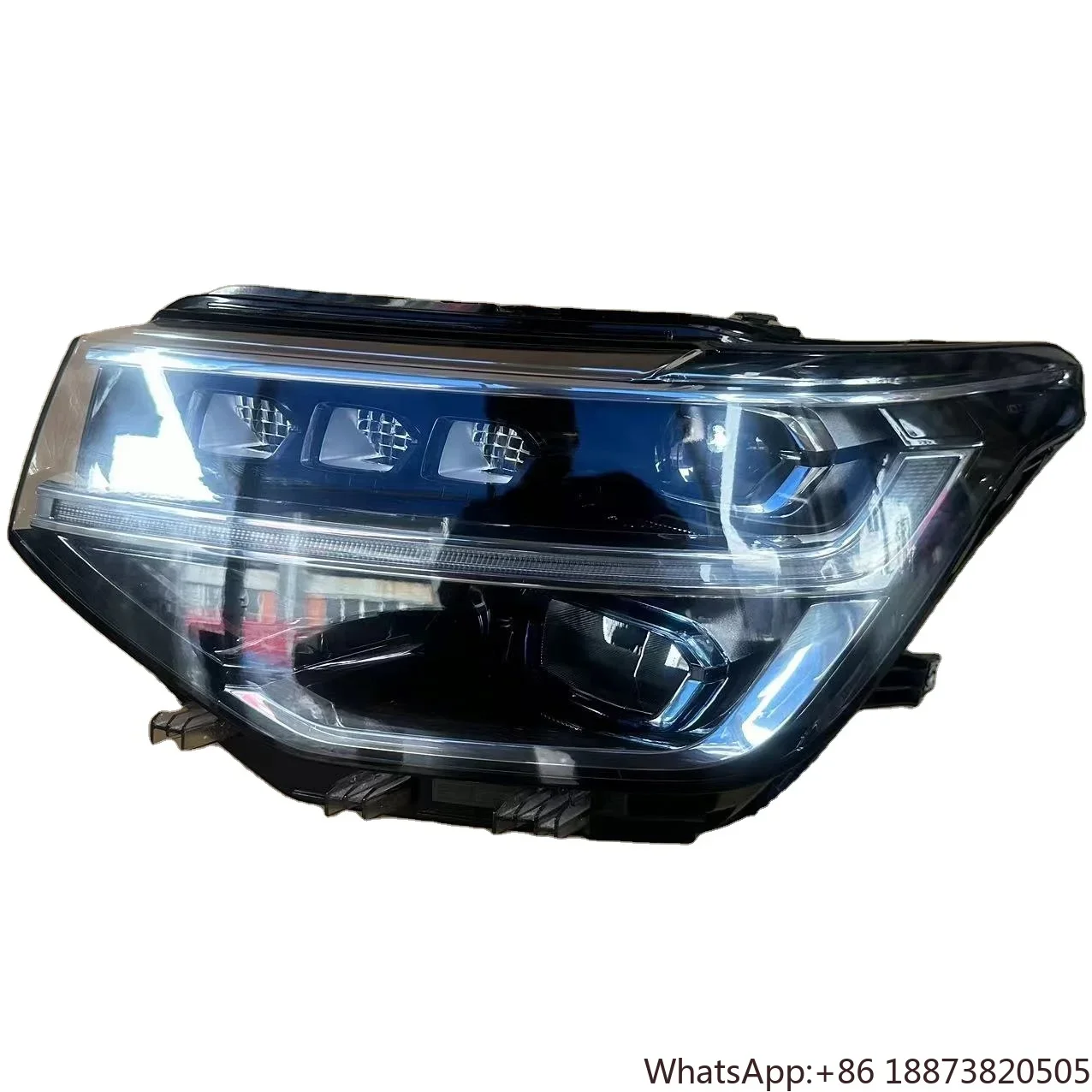 

Original SUV High configuration LED Headlight Suitable For Volkswagen Tharu LED Headlight Headlamp