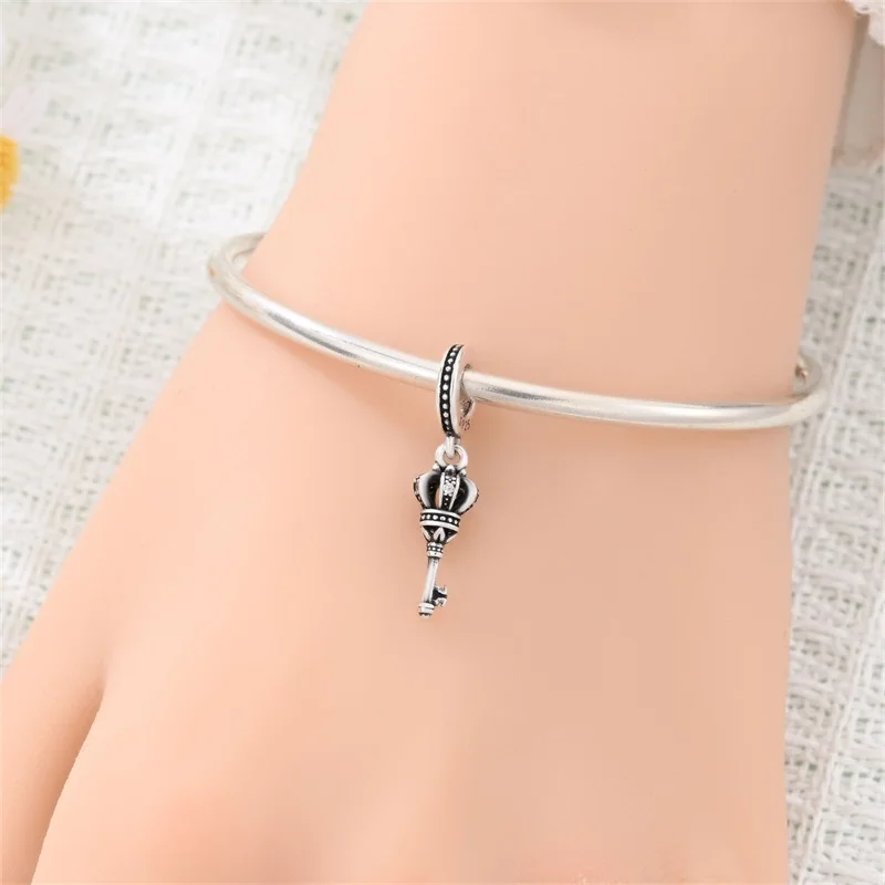 

New 925 Sterling Silver Vintage Crown Key CZ Zircon Charms Bead Fit 3mm Original Bracelet DIY Women Fine Birthday Jewelry Gifts