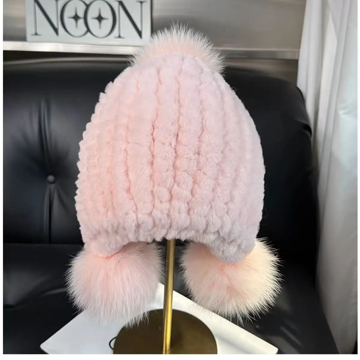 Women's Thickened Warm Adult Ear Protection Cap Outdoor Travel Cold Cap Fashion Rabbit Hair Straw Hat Hairball Buns