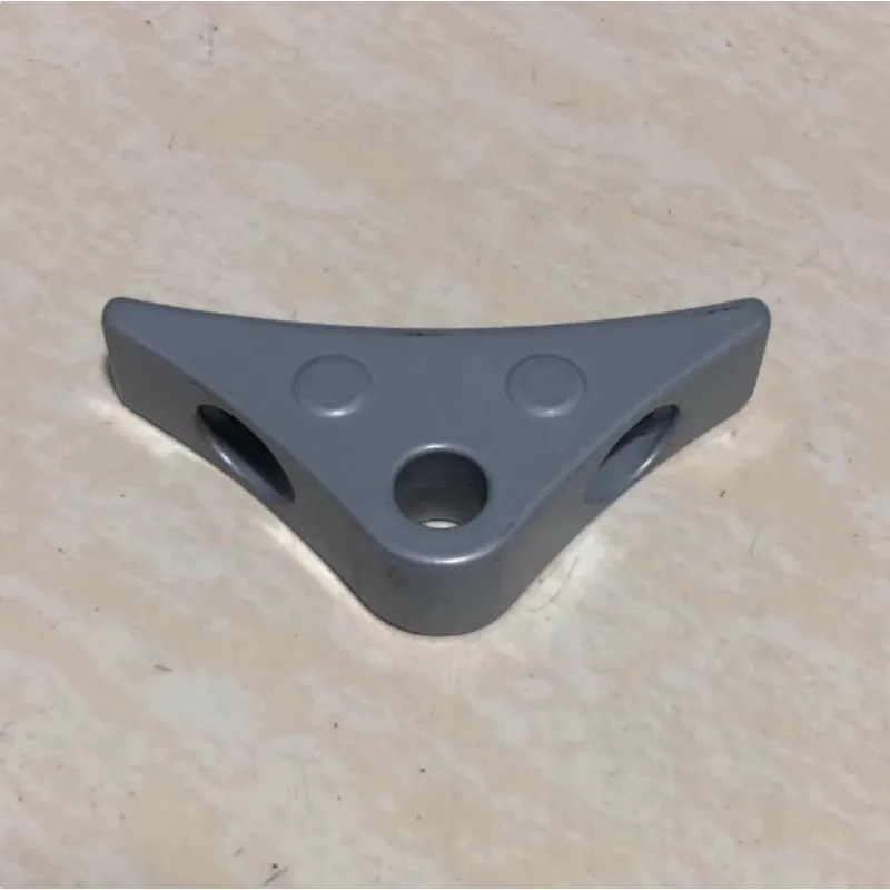 

Для четырехколесного выравнивателя HOFMANN, треугольное блочное ухо