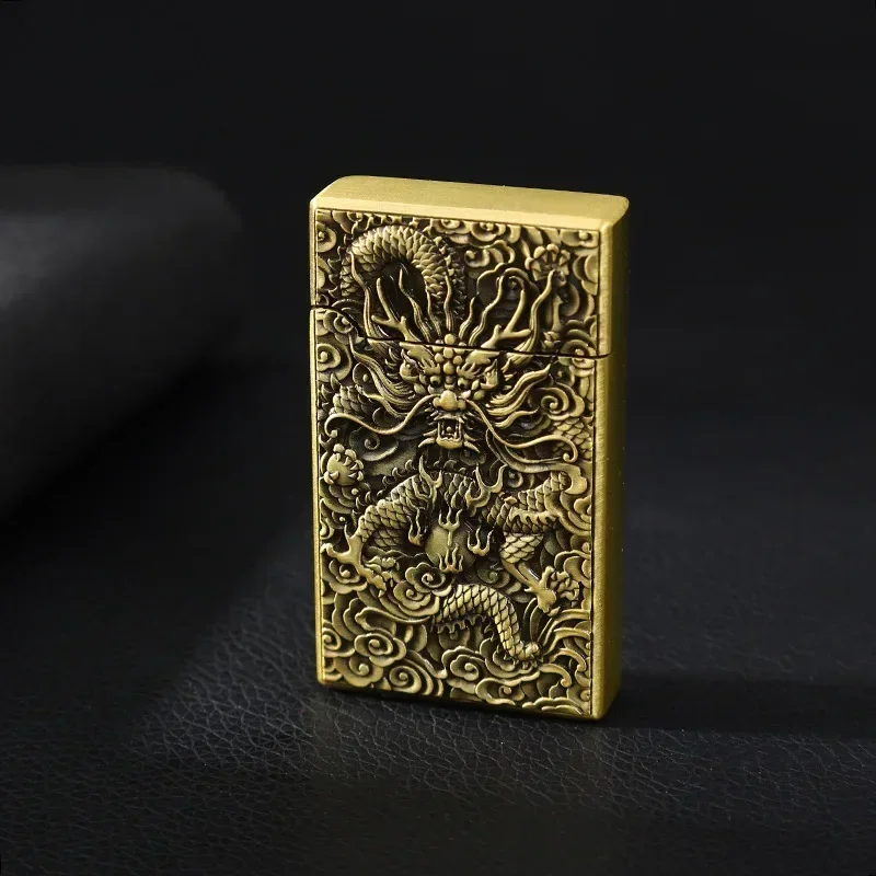 

New Relief Dragon Retro Kerosene Lighter Creative Metal Windproof Lighter Portable Outdoor Cigar Old-Fashioned Kerosene Lighter