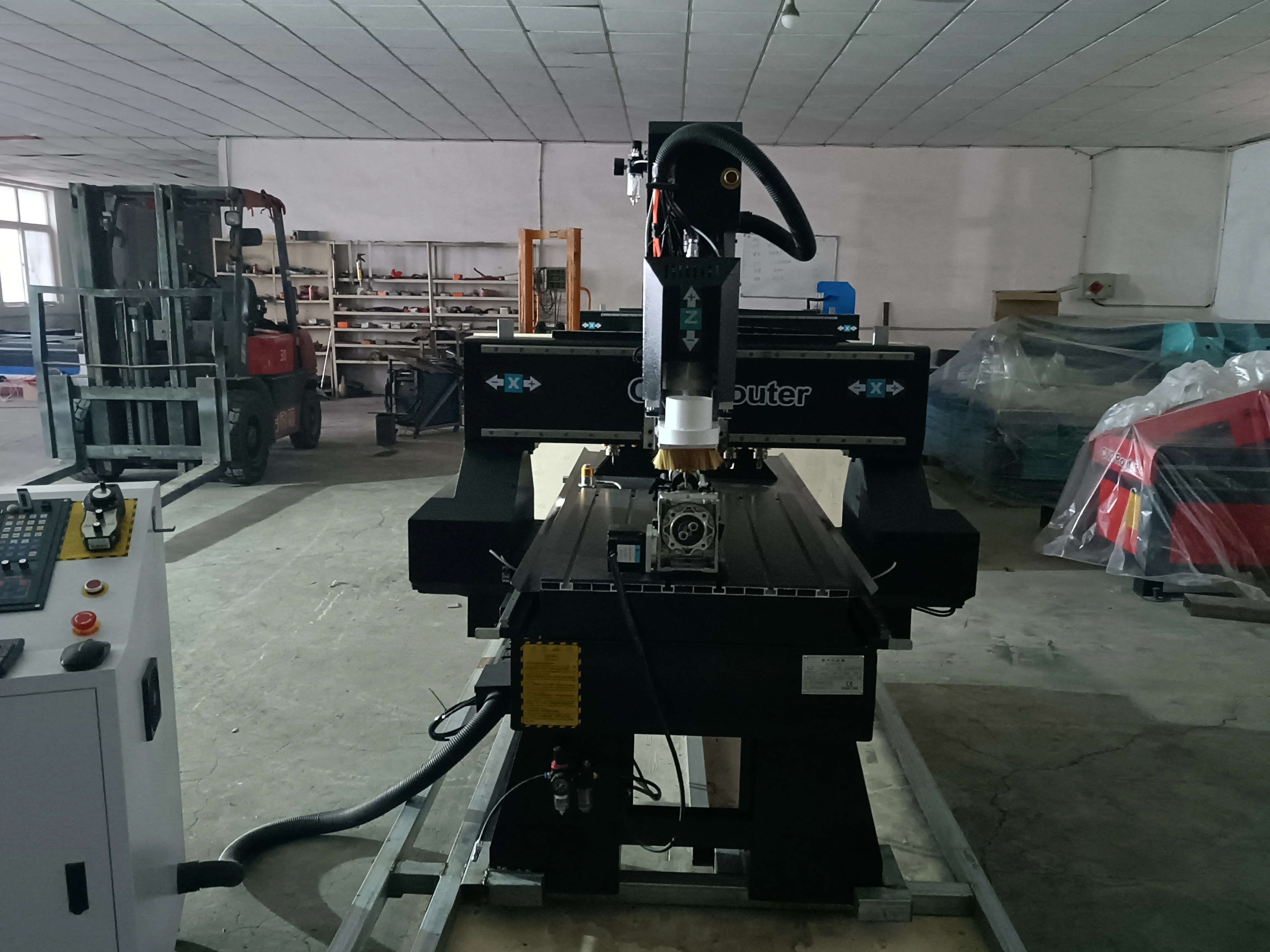 600*900mm working size cnc router for woodworking with ATC tool changers