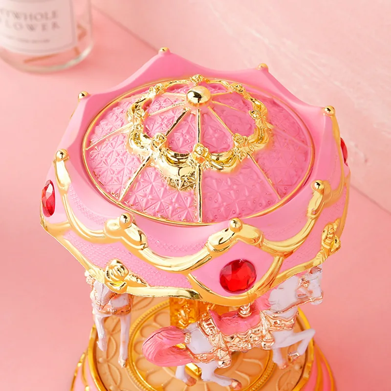 Retro Gold-rimmed Carousel Colorful Flashing Music Box Girl Friend Birthday Gift Clockwork Music Box Home Decoration Sailor Moon