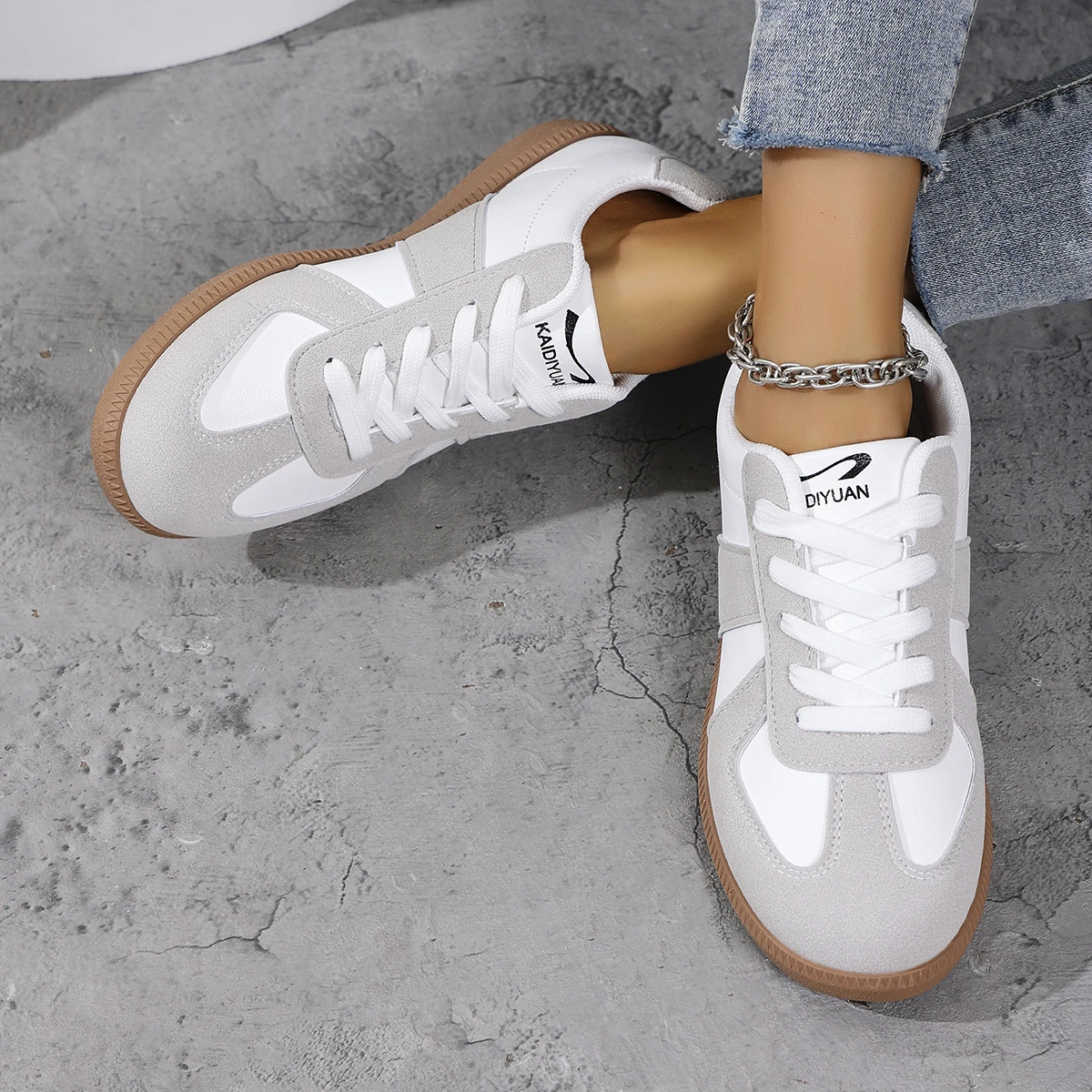 2026 Fashion Leather Women's C - огляд і ціна Leather Sneaker Care Kit