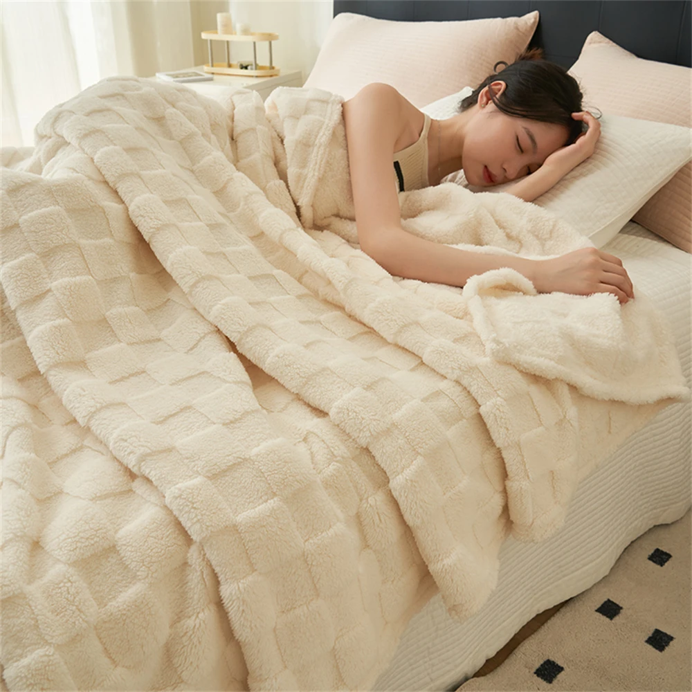 Warm Blanket Velvet Bed Linen Plaid Simple Style Skin-Friendly Shawl Winter Bedspread for Home Sofa Towel Soft Waffle Blankets