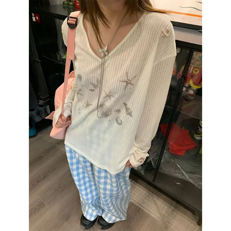 Women's V Neck Ribbed Knit Top Sheer Long Sleeve T-shirt with Starfish Shell Print Casual Loose Fit Blouse