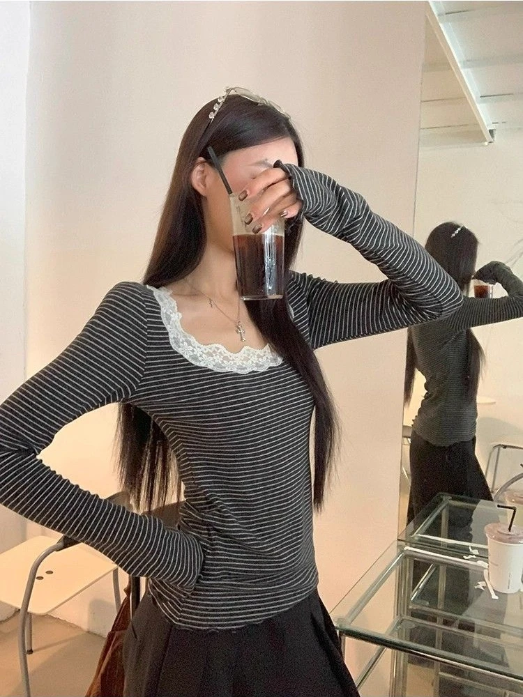 Women's Grey Black Striped Long Sleeve T-Shirt-Square Neck White Lace Detail Slim Fit Top, Sweet Korean Casual Top Spring Autumn