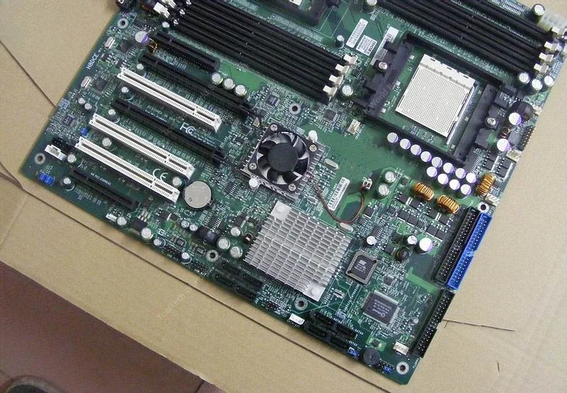 H8DCE 940 Opteron dual channel, workstation main board version 1.01