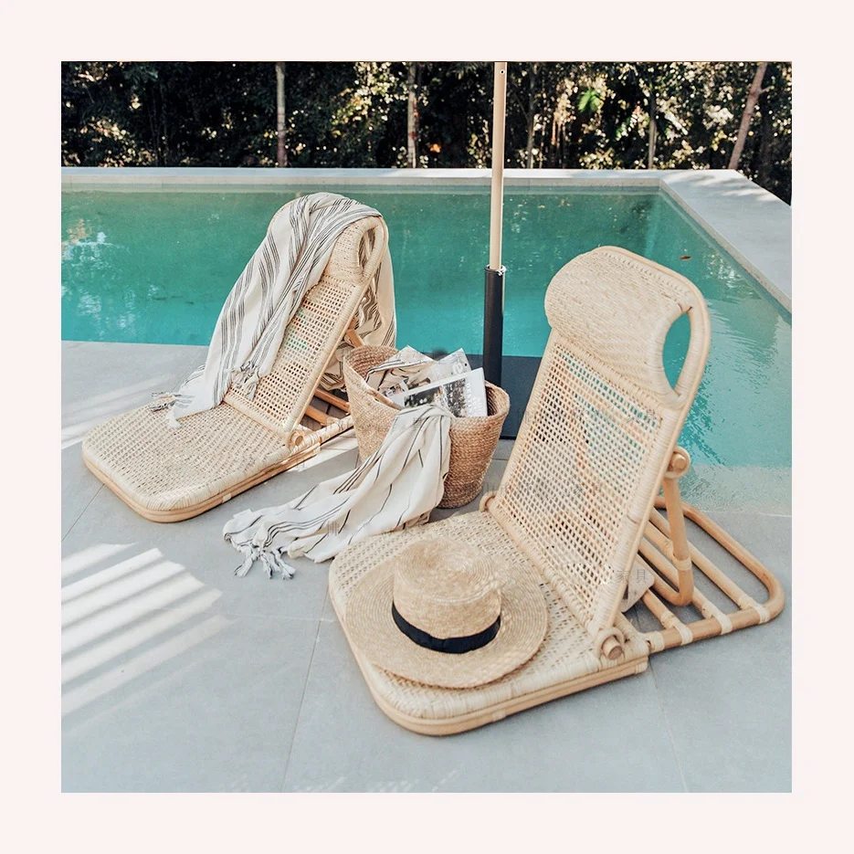

Wholesale Comfortable Modern Foldable Fishing Chair Custom Beach Rattan Chair Camping Dining Garden Hotel Use Outdoor Activities