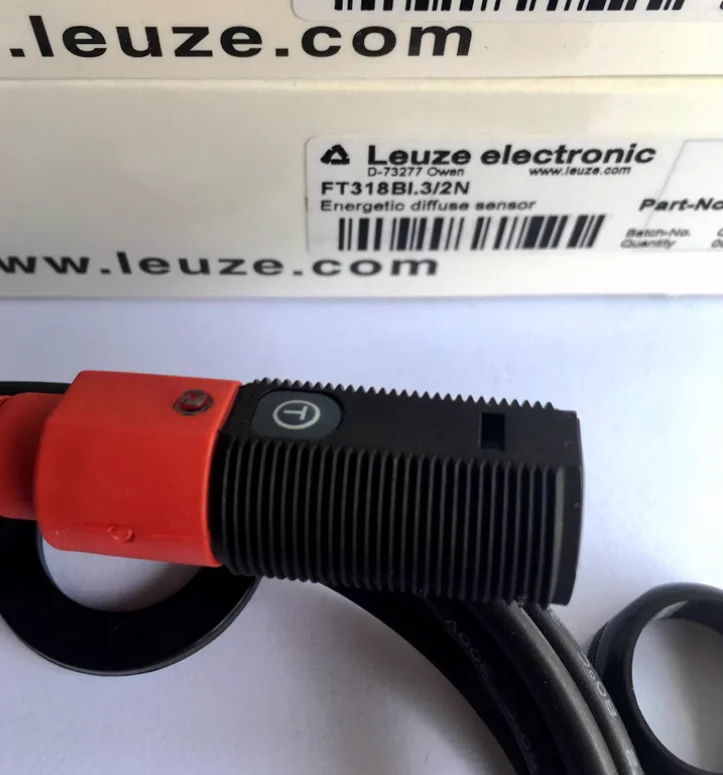 

New original photoelectric switch FT318BI.3/4P