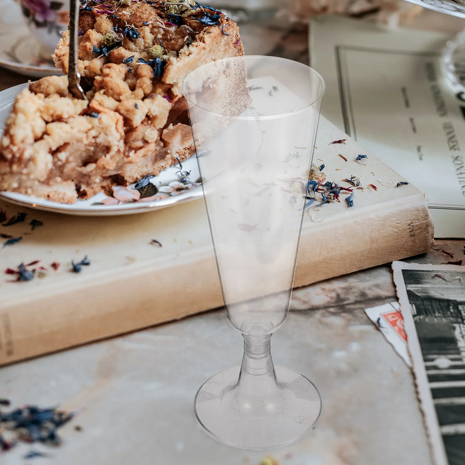 

12pcs Transparent Glasses 6 5OZ Disposable Plastic Party Goblet Cups Elegant Birthday Wedding Banquet Decorations