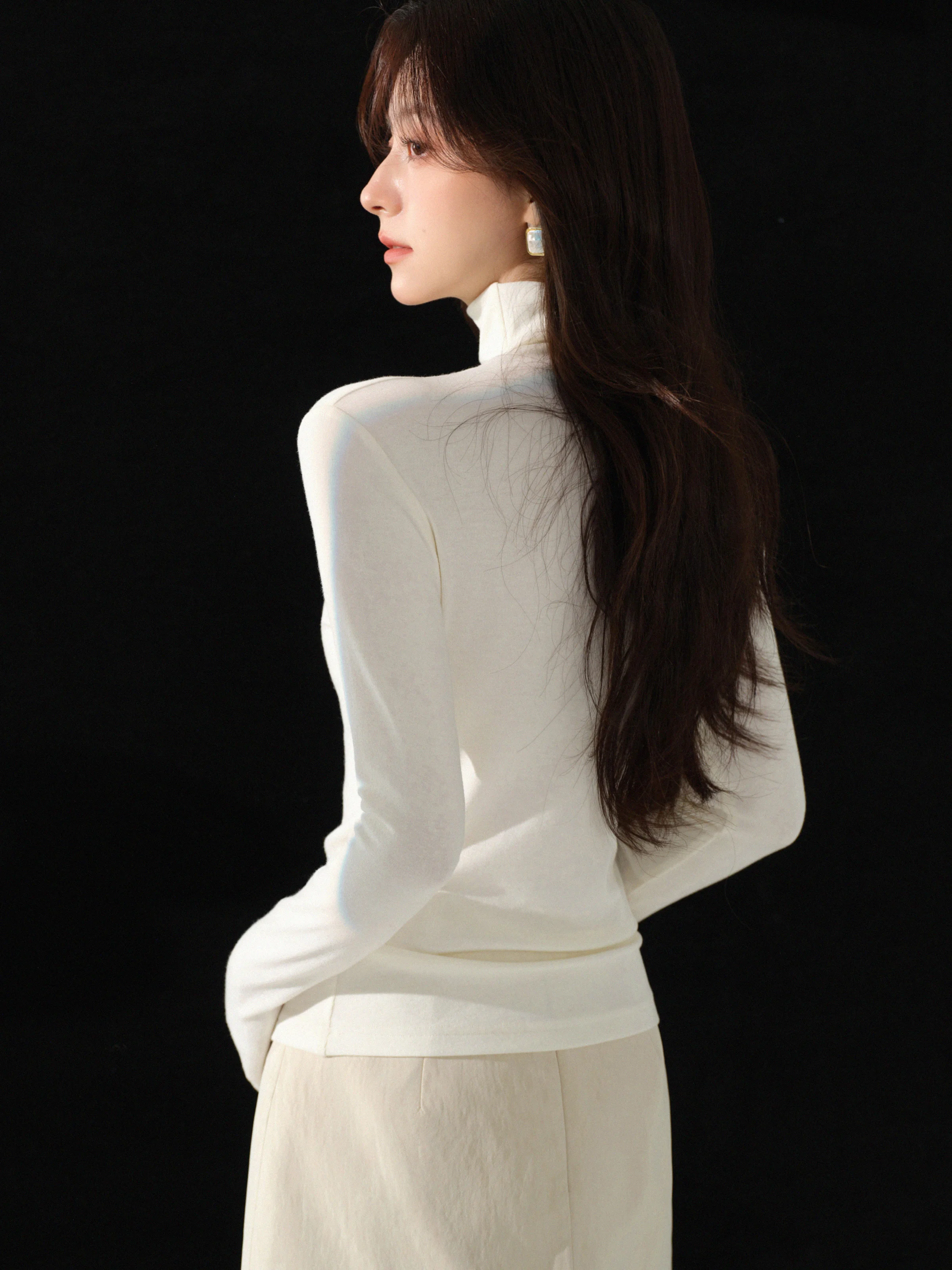 Wool Turtleneck Knit Top Women Slim Long Sleeve Base Layer Soft Stretch High Neck Sweater Elegant Minimalist Innerwear Autumn