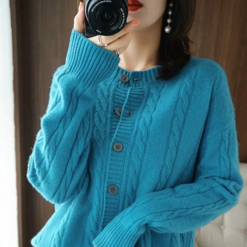 Korean Fashion Solid Color Button Knitted Cardigan Sweaters Women\'s Clothing 2022 Autumn New Loose Casual Tops All-match Coat