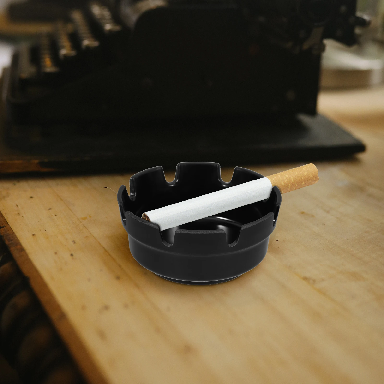 

3 Pcs Vintage Decor Decorative Ashtray Car Outdoor Ashtrays for Cigarettes Black Plastic Silver Buckets Indoors