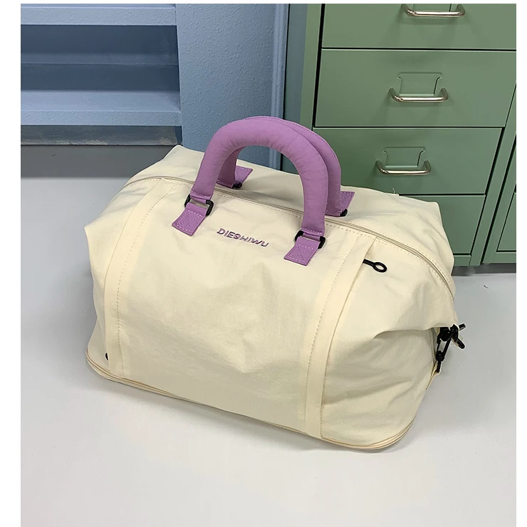 Large Capacity Travel Bag Handheld Fitness Bag for Men And Women Fashionable Versatile Storage Bag Suitable for Short Busines...