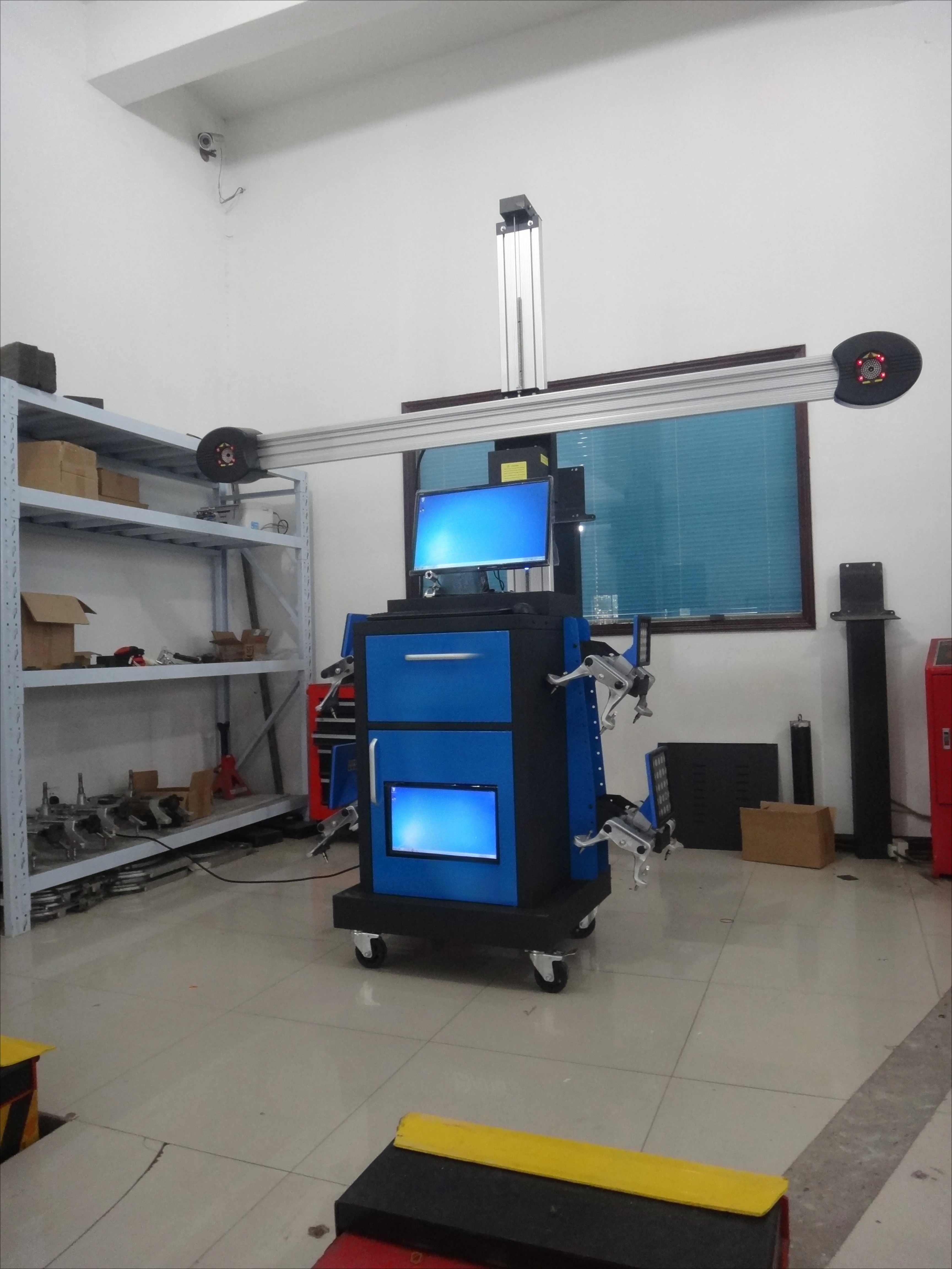 High Quality Car Wheel Alignment Machine for  Station Use