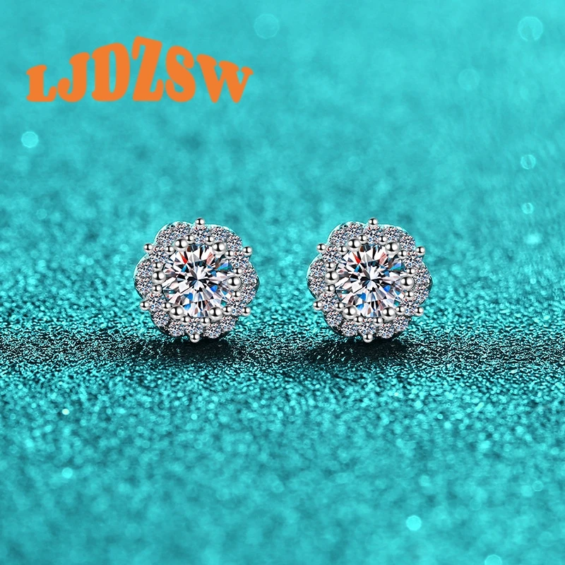 

Exquisite 0.5ct Moissanite Earrings Timeless Flower Design Hypoallergenic S925 Sterling Silver Setting Perfect Gift for Women