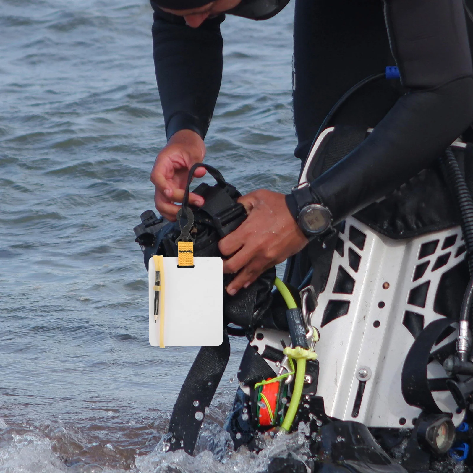 

Waterproof Underwater Notepad With Pencil Dive Gear Accessory Portable Flat Design Strong Adhesion Mini Pocket Sized Reusable