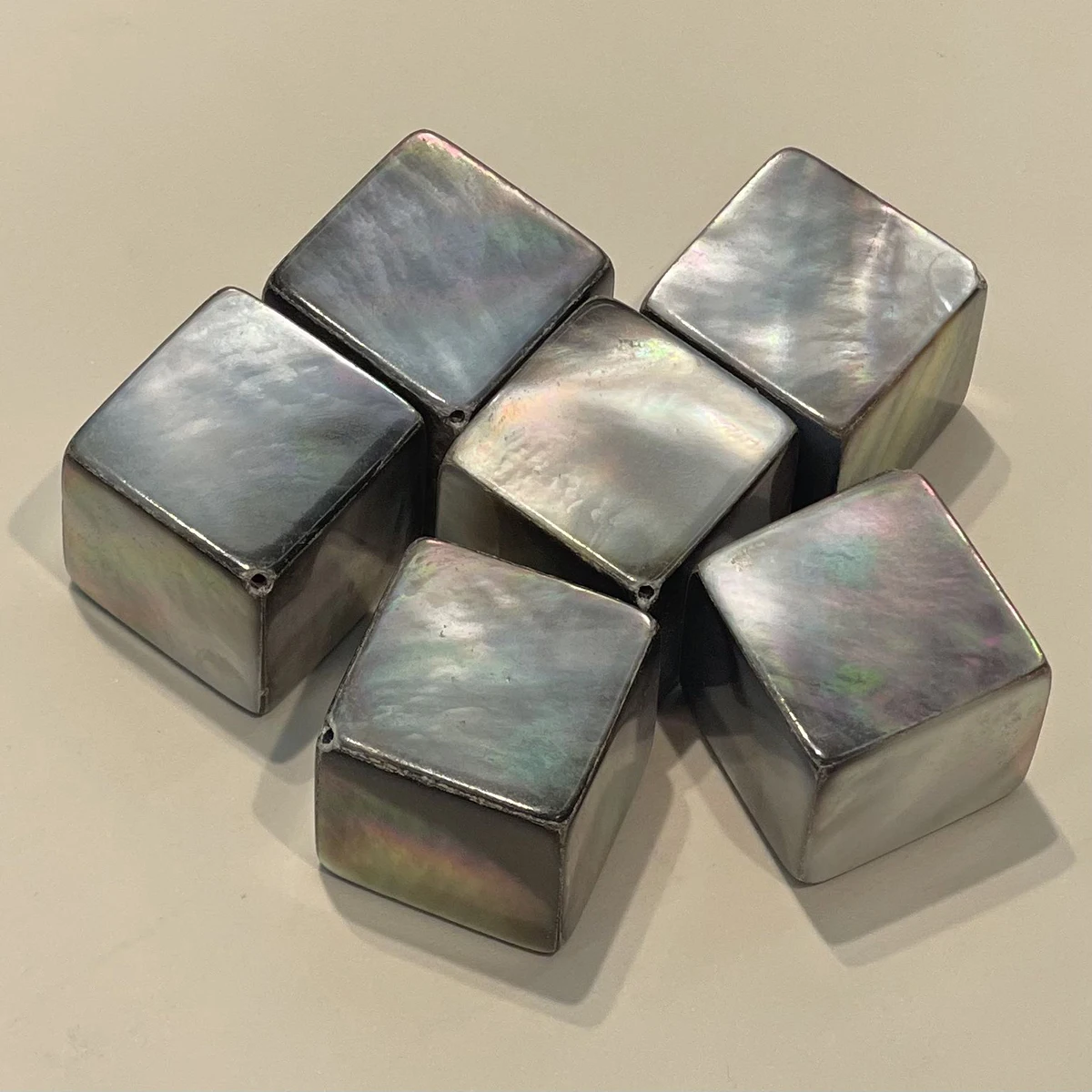 Natural Black Shell Cube Beads Diagonal Hole 20x20mm Square Shell Spacers for DIY Jewelry Making Necklace Bracelet Accessories
