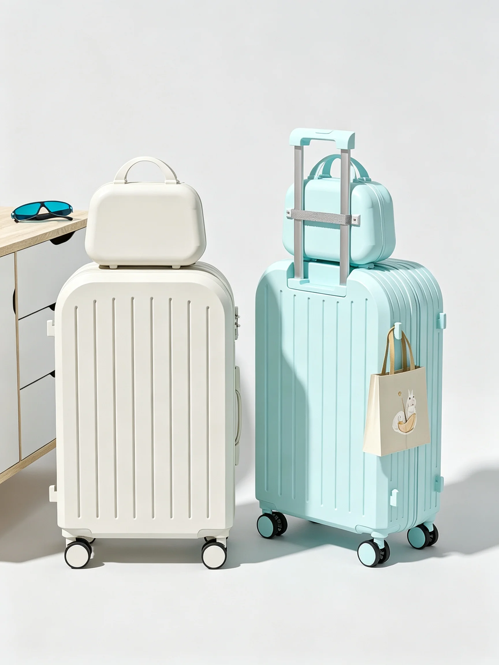 durable-fashionable-travel-suitcase-women's-large-capacity-carry-on-bag-with-combination-lock-classic-style-abs-pc-material