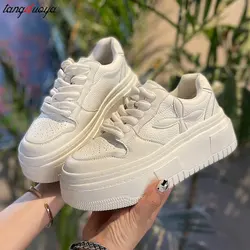 White Sports Shoes Korean Women Platform Sneakers Casual Harajuku Tennis Female Vintage Vulcanize Designer Footwear