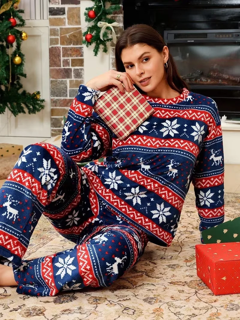 

Рождественский осенне-зимний флисовый пижамный комплект, милый и уютный стиль, теплая одежда для взрослых и детей, семейный наряд, 2026 г.