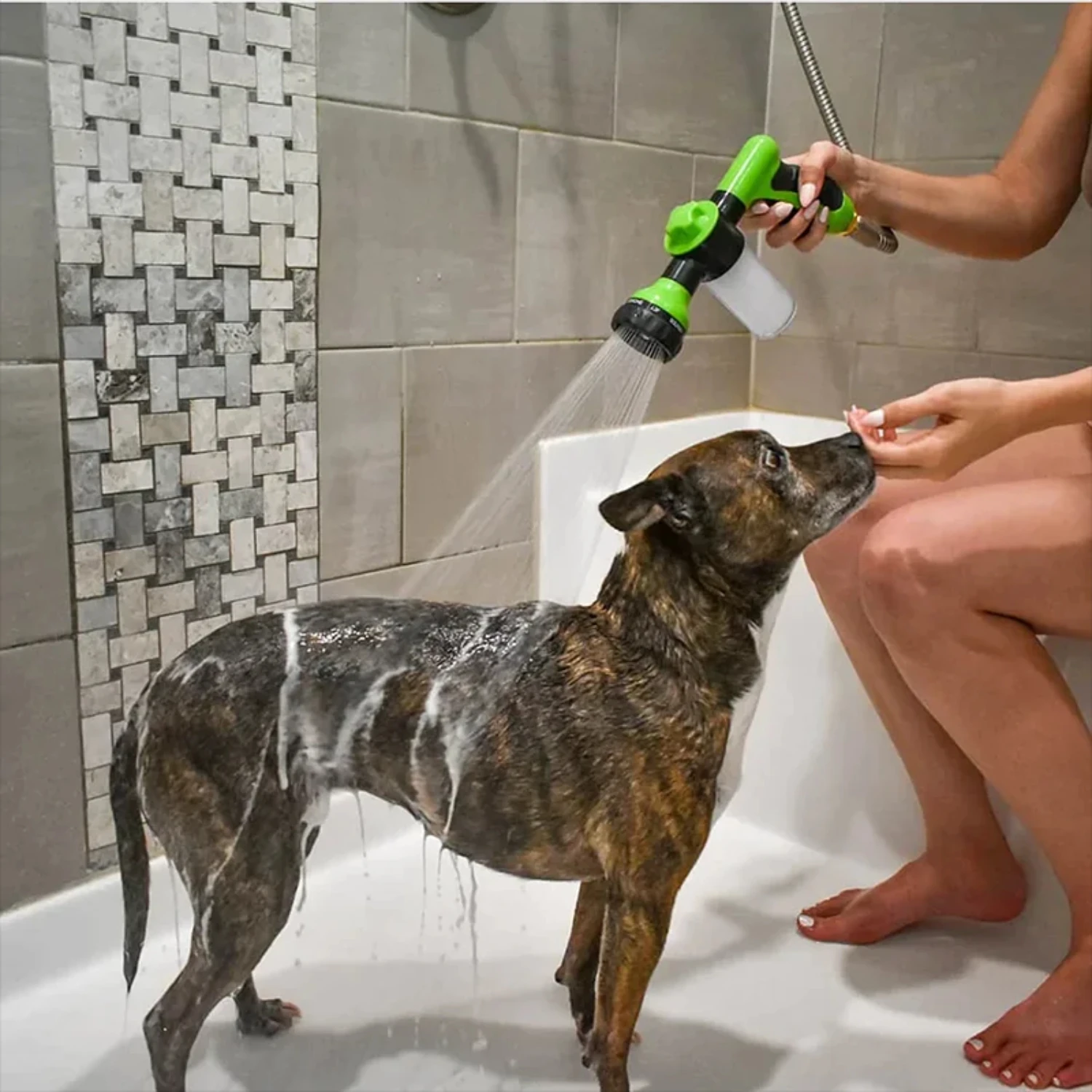 New Adjustable Versatile High-Quality Premium Dog Shower Gun with Reliable Nozzle Options - Multi-Functional Grooming Tool for B