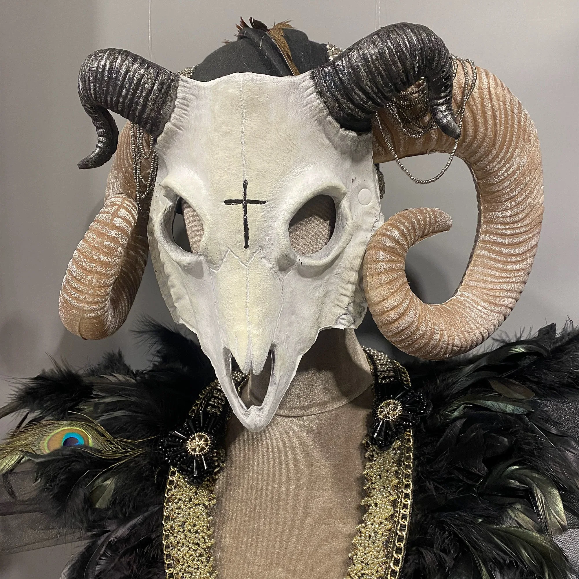 Costume cosplay maschera a pieno facciale Steampunk Ram Goat per uomo donna, festa punk Halloween Masquerade Stage Photo Prop