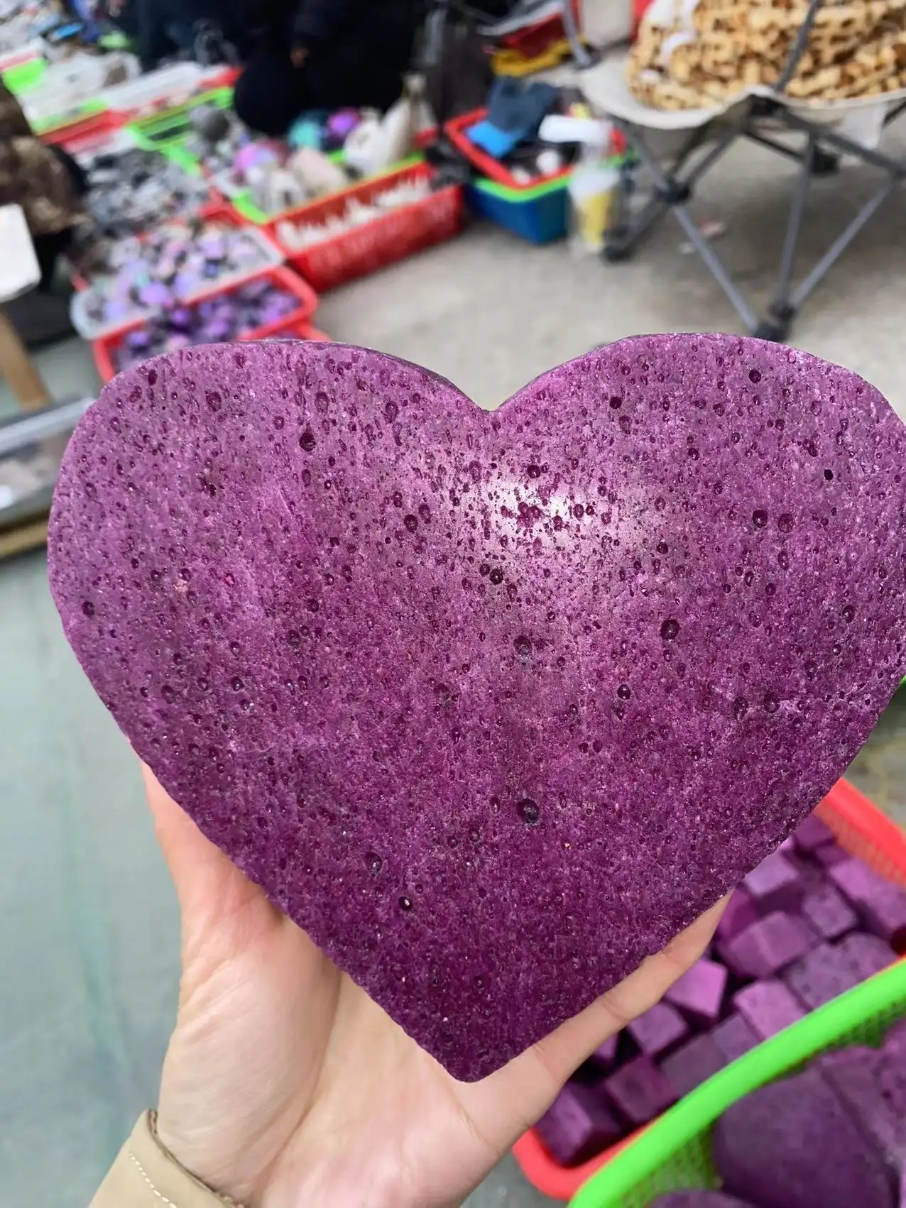 Natural Ruby Heart Crystal Energy Gemstone, Reiki Healing, Room Decoration Gift, Meditation